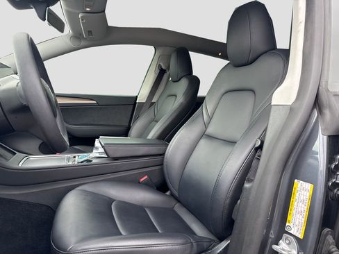 Used 2023 Tesla Model Y Performance AWD/4WD image 6