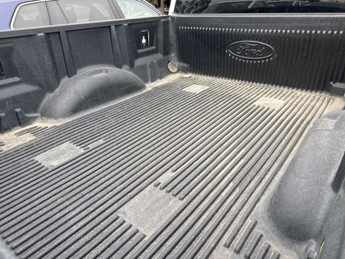 Used 2021 Ford F150 XLT image 6