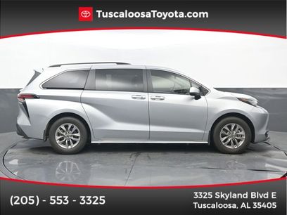 Used 2022 Toyota Sienna LE