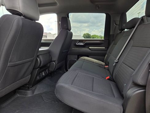 Used 2024 Chevrolet Silverado 3500 LT w/ Safety Package AWD/4WD image 6