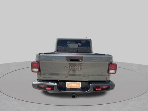 Certified 2023 Jeep Gladiator Rubicon AWD/4WD image 4