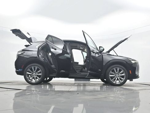Used 2022 Buick Envision Avenir w/ Technology Package II FWD image 44