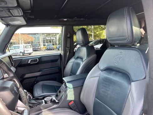 Used 2021 Ford Bronco Outer Banks w/ Sasquatch Package image 14