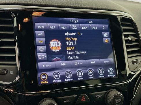 Used 2020 Jeep Grand Cherokee Limited X image 21