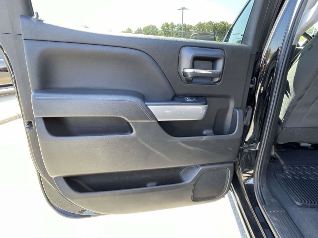 Used 2018 Chevrolet Silverado 1500 LT w/ All Star Edition AWD/4WD image 13