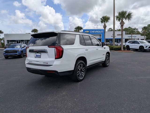 Used 2023 GMC Yukon AT4 w/ AT4 Premium Package AWD/4WD image 3