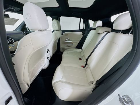 New 2026 Mercedes-Benz GLA 250 image 26