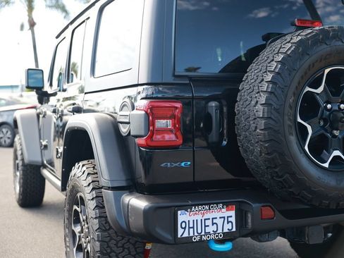 Used 2022 Jeep Wrangler Unlimited Rubicon 4xe w/ Cold Weather Group AWD/4WD image 13