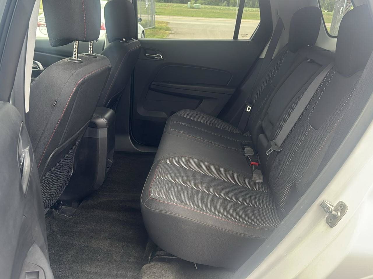 Used 2017 GMC Terrain SLE w/ Technology Package AWD/4WD image 11