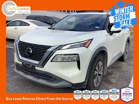 Used 2021 Nissan Rogue SV w/ Premium Package image 1