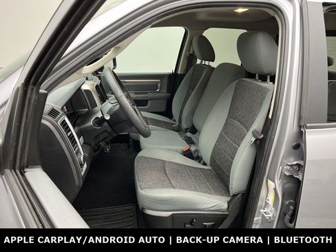 Used 2020 RAM 1500 Classic SLT AWD/4WD image 9