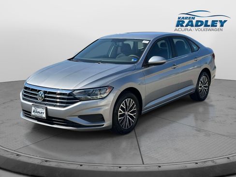 Used 2021 Volkswagen Jetta S w/ Driver Assistance Package FWD image 5