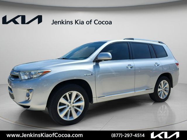 Used 2013 Toyota Highlander Limited AWD/4WD image 9