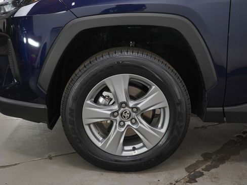 Used 2025 Toyota RAV4 XLE w/ Convenience Package image 30