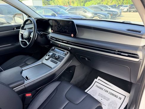 Used 2024 Hyundai Palisade SEL FWD image 27