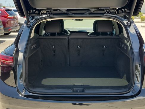 Used 2023 Buick Envision Essence w/ Technology Package I FWD image 9