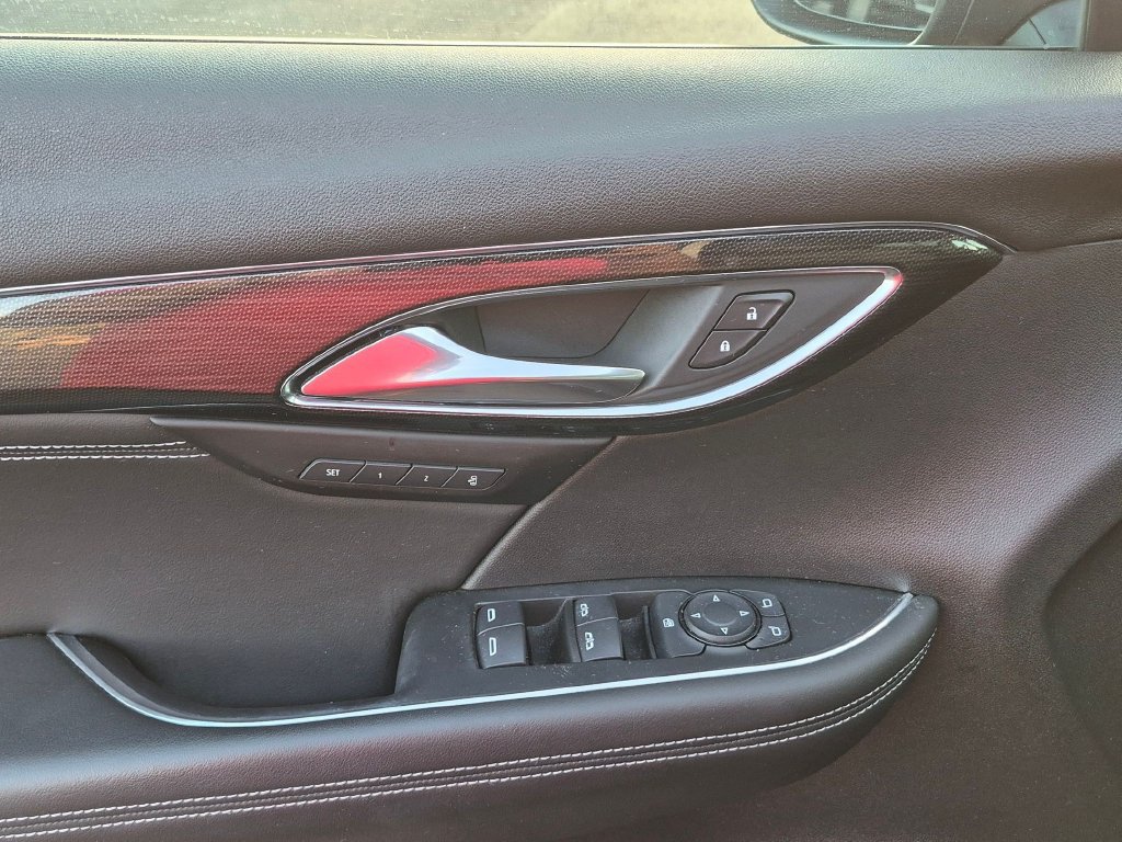 Used 2021 Buick Envision Essence AWD/4WD image 11