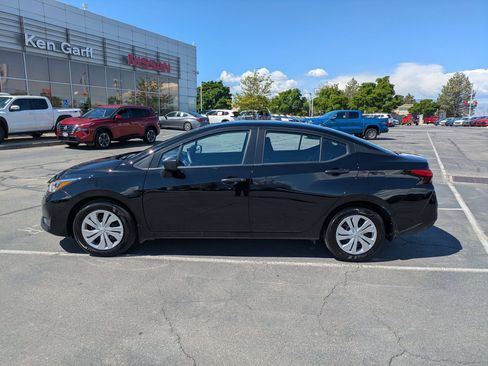 Used 2025 Nissan Versa S w/ Trunk Package FWD image 8