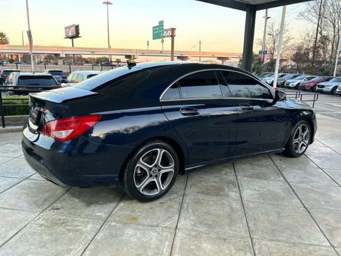 Used 2018 Mercedes-Benz CLA 250 image 4
