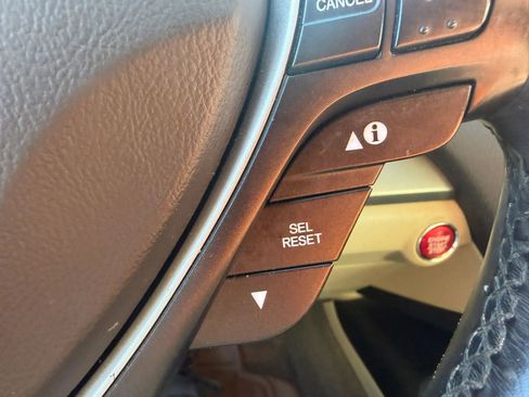 Used 2017 Acura RDX AWD image 16