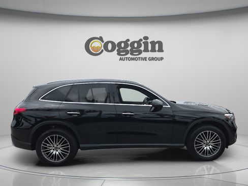 Used 2026 Mercedes-Benz GLC 300 image 8