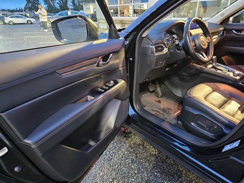 Used 2023 MAZDA CX-5 AWD 2.5 S w/ Premium Package image 19