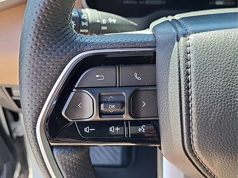 Used 2025 Toyota Tundra 1794 Edition AWD/4WD image 18