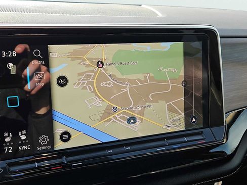 Certified 2024 Volkswagen Atlas SEL image 17