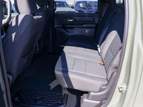 New 2026 RAM 1500 Express AWD/4WD image 14