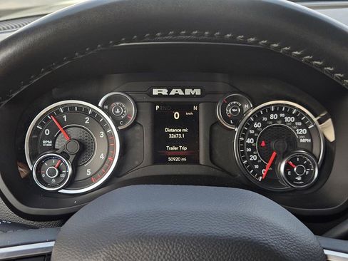 Used 2024 RAM 3500 Big Horn image 20