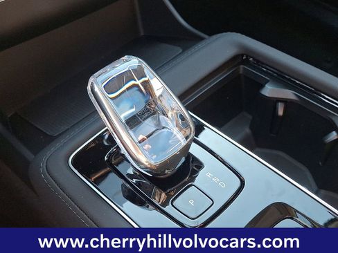 New 2026 Volvo XC90 B6 Ultra image 16