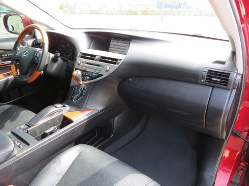 Used 2011 Lexus RX 350 2WD image 34