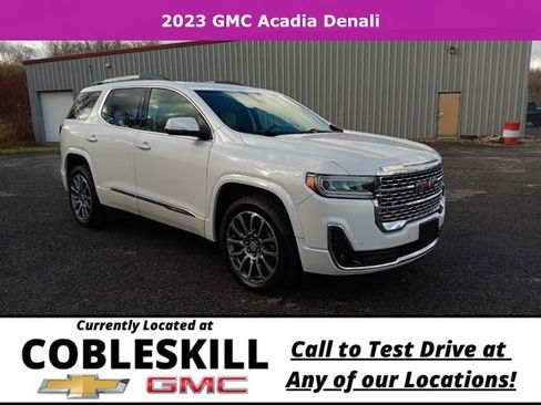 Used 2023 GMC Acadia Denali w/ Trailering Package image 1