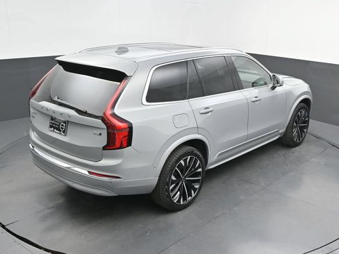 Certified 2026 Volvo XC90 B6 Ultra AWD/4WD image 27