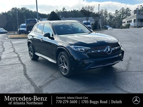 Certified 2025 Mercedes-Benz GLC 300 image 1