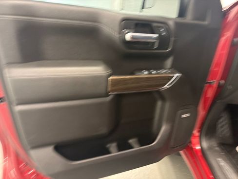 Used 2019 Chevrolet Silverado 1500 RST w/ All-Star Edition RWD image 13
