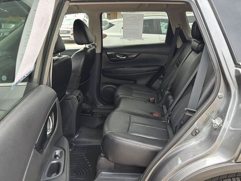 Used 2019 Nissan Rogue SL AWD/4WD image 33