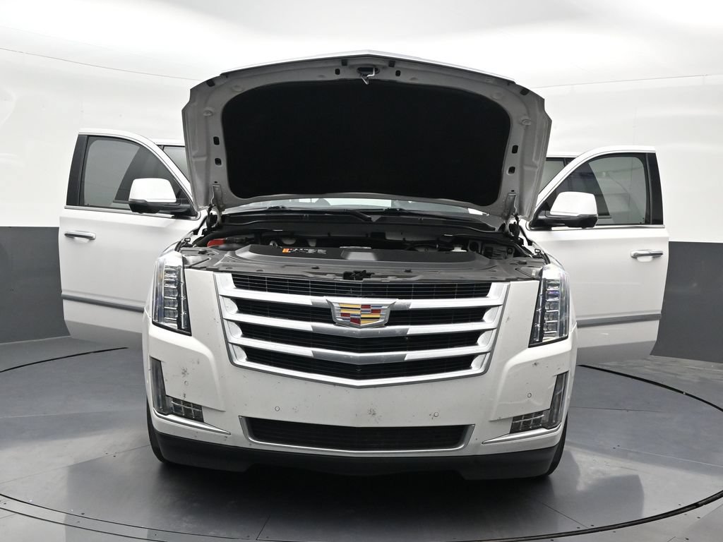 Used 2020 Cadillac Escalade 2WD image 37