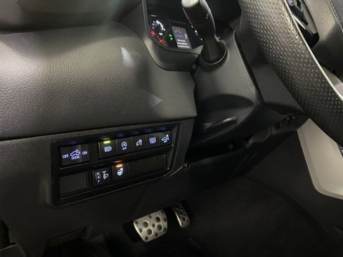 Used 2023 Toyota Tundra Limited w/ TRD Off-Road Package image 15