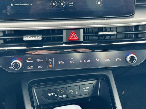 Certified 2025 Kia K5 GT FWD image 19