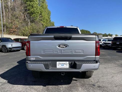 Certified 2024 Ford F150 XLT w/ XLT Black Appearance Package image 5