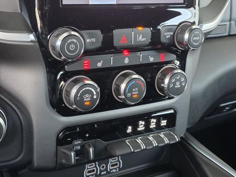 New 2026 RAM 1500 Big Horn AWD/4WD image 20