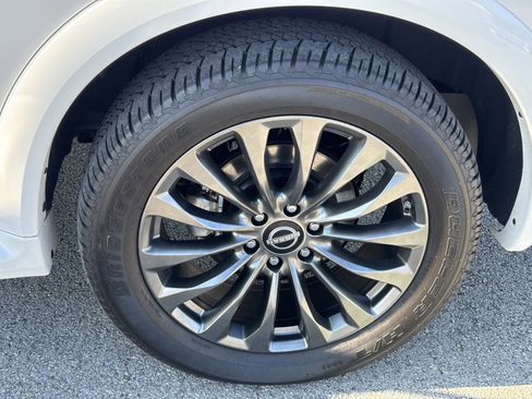 Used 2024 Nissan Armada Platinum w/ Captain's Chairs Package image 14