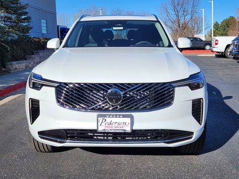 New 2026 Volvo XC90 B5 Plus w/ Protection Package image 5