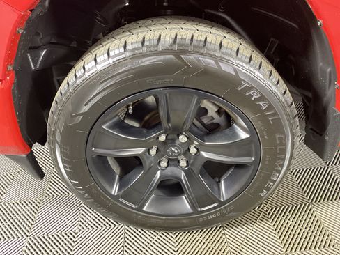 Used 2022 RAM 1500 Big Horn image 12