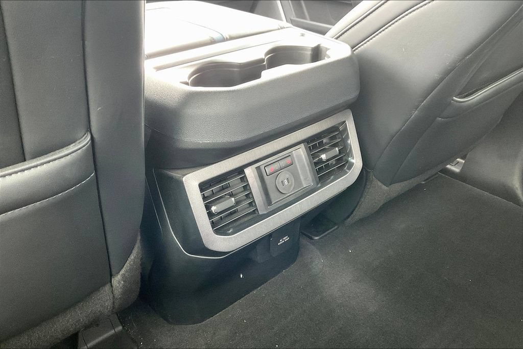 Used 2025 Ford F450 Platinum AWD/4WD image 21