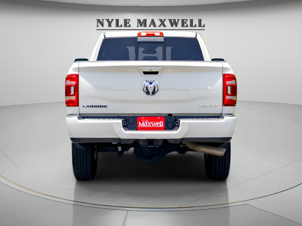 Used 2024 RAM 3500 Laramie AWD/4WD image 7