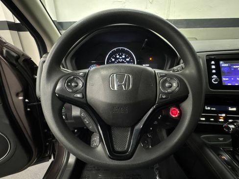 Used 2019 Honda HR-V EX image 31