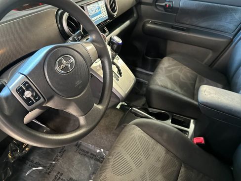 Used 2013 Scion xB 10 Series FWD image 12