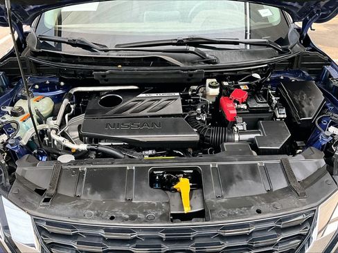Certified 2023 Nissan Rogue SV w/ SV Premium B Package FWD image 32